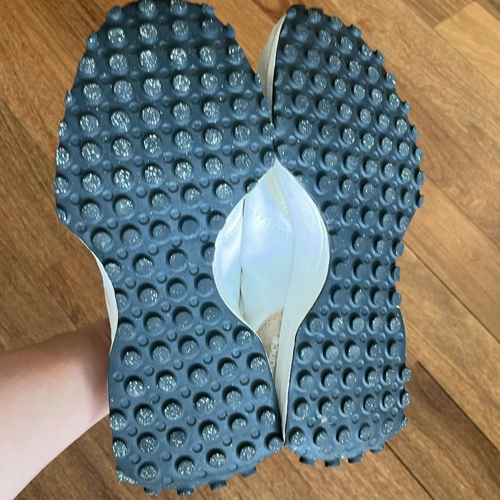 New Balance Cream and White Athletic Shoes - Picture 3 of 7